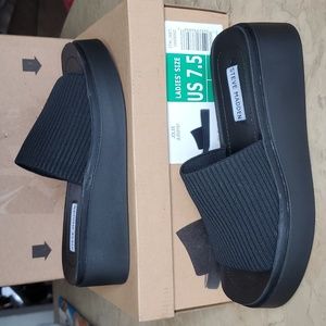 Steve Madden Balanced sandals